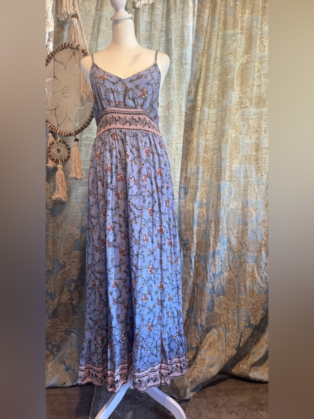 Lavender Floral Spaghetti-Strap Maxi Dress